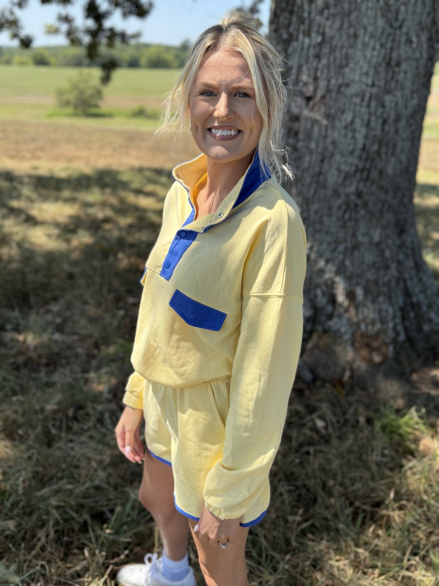 Colorblock Two-Toned Top and Shorts 2 Piece Set